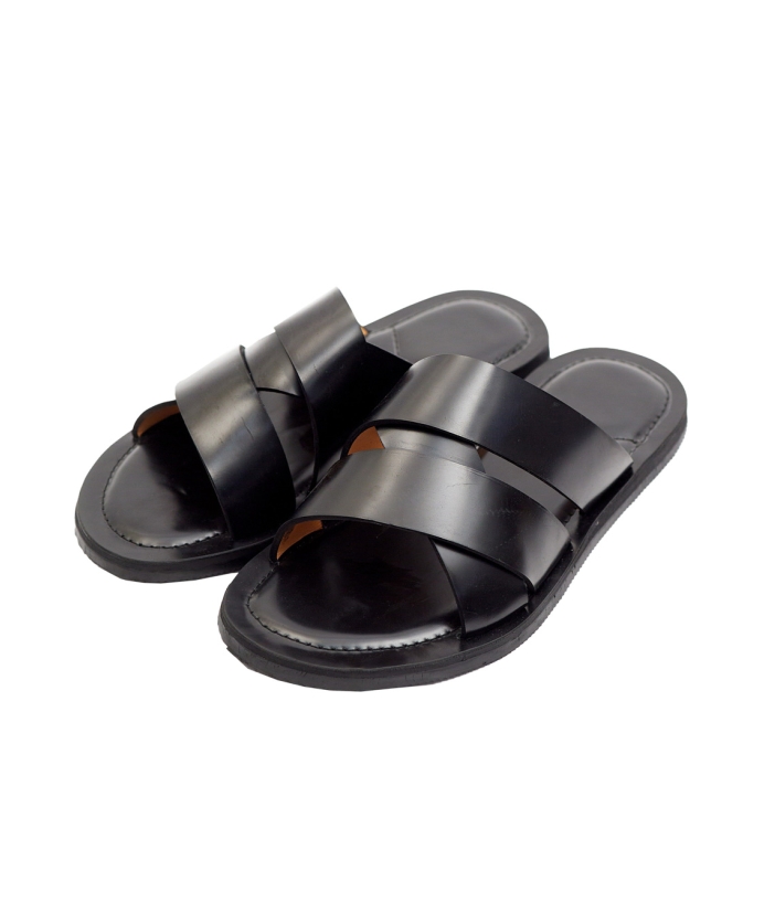 The 4tney Leather Slipper
