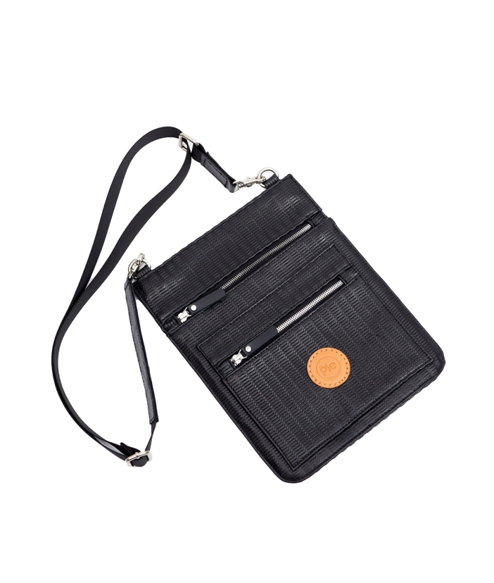 Zinny's crossbody bag