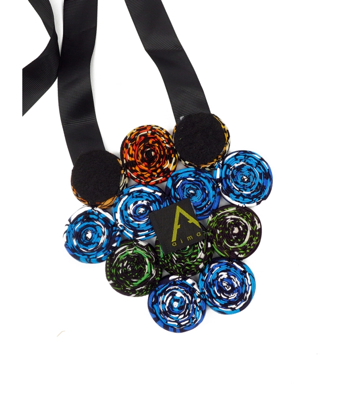 Mini Dahlia Neckpiece 