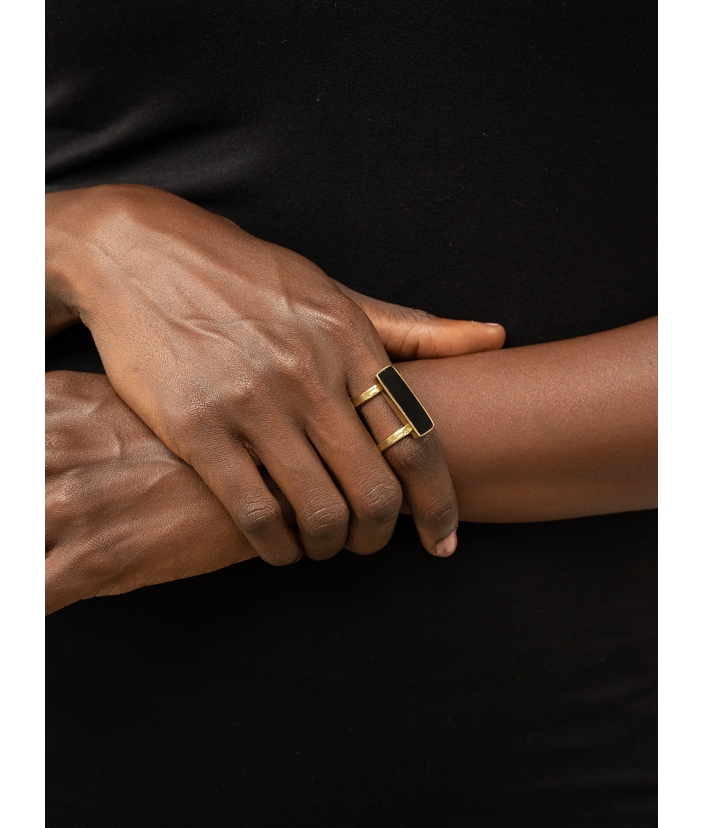 Black Odheru Ring
