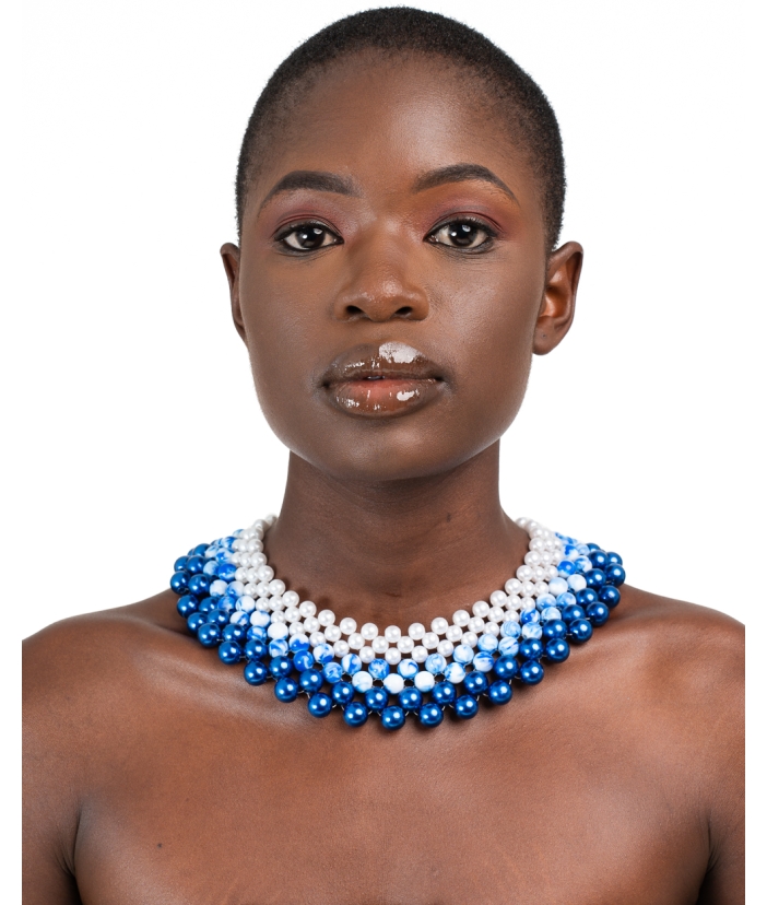 Collier de perles royales